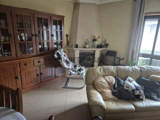Apartamento T2+1