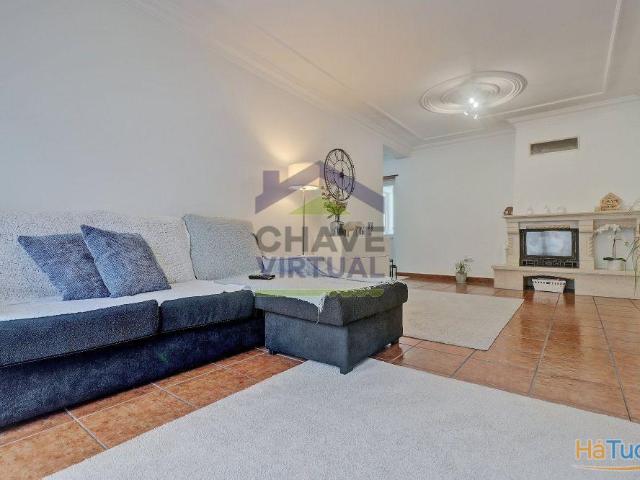 Apartamento T2+1 com Garagem e Arrecadação Reguengo Grande Lourinhã | 26064079538