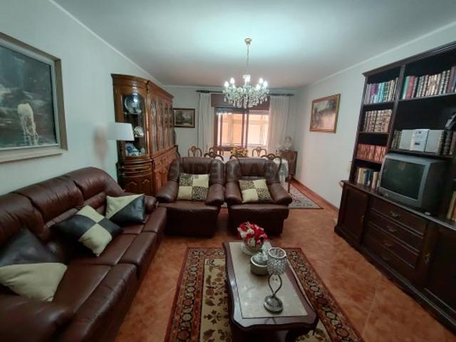Apartamento T2+1 com Lugar de Garagem em Mafamude Vila Nova de Gaia