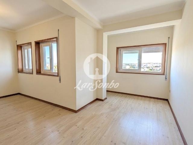 Apartamento T2+1 com Lugar de Garagem no centro de Vila do Conde