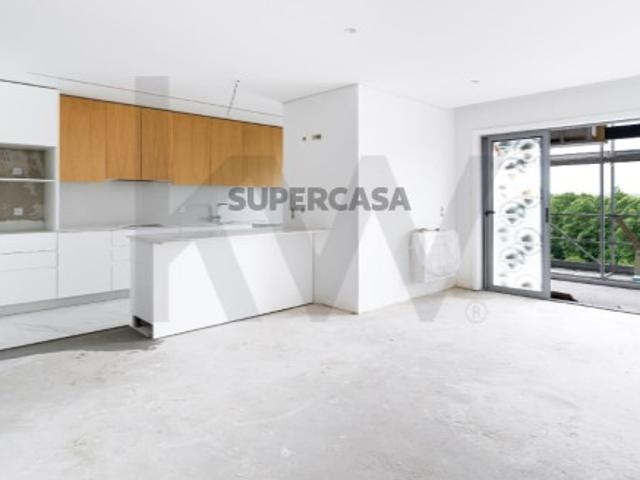 Apartamento T2+1 com Varanda localizado no empreendimento Alta Vista