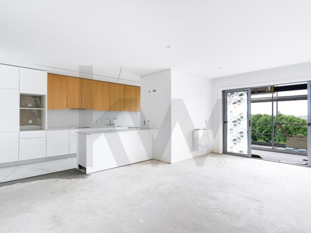 Apartamento T2+1 com Varanda localizado no empreendimento Alta Vista