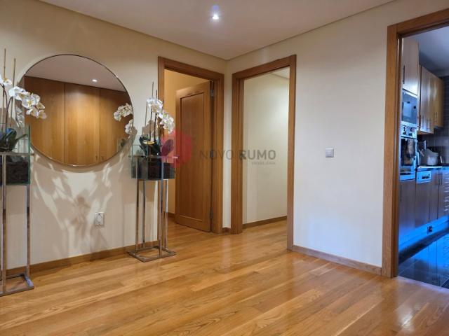 Apartamento T2+1 de Excelência no Centro da Maia | 161 m² | 2 Garagens