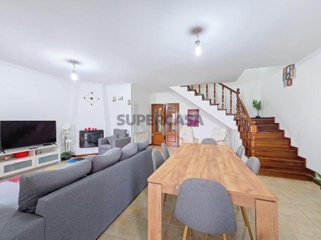 Apartamento T2+1 Duplex em São Bernardo Aveiro