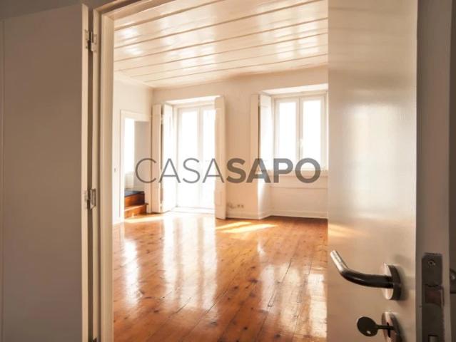 Apartamento T2+1 Duplex para alugar em Lisboa
