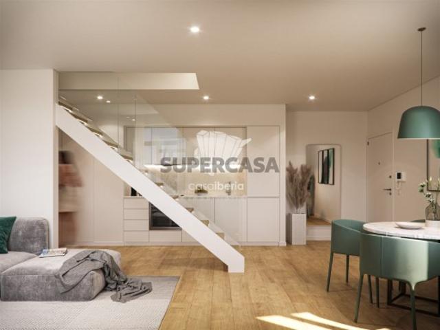 Apartamento T2+1 DUPLEX Venda em São Vicente,Lisboa