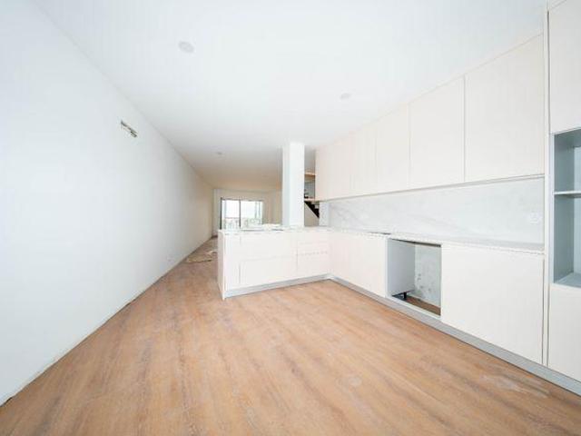 Apartamento T2+1 Duplex Vista Mar no condomínio Atlântico