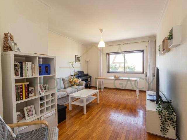 Apartamento T2+1, junto ao NorteShopping