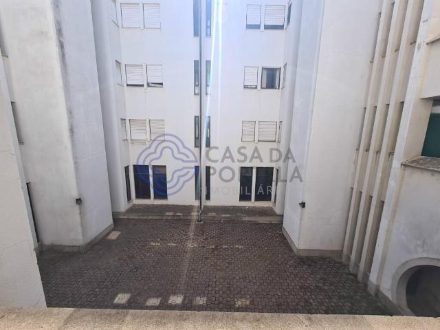 Apartamento T2+1, num2º andar, em prédio com elevador, no ce. 90m² Macedo De Cavaleiros