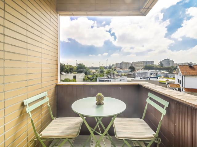 Apartamento T2+1, Pedrouços, Maia