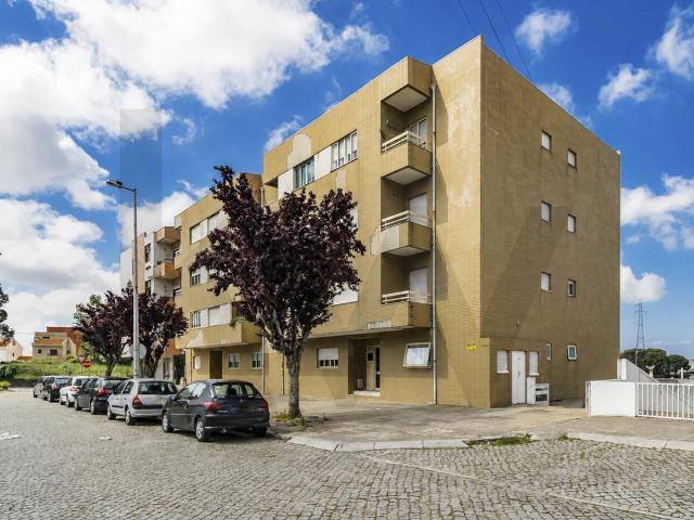 Apartamento T2+1, Pedrouços, Maia