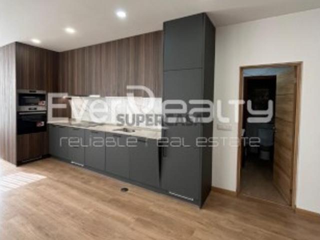 Apartamento T2+1 Remodelado em Santa Joana, Aveiro