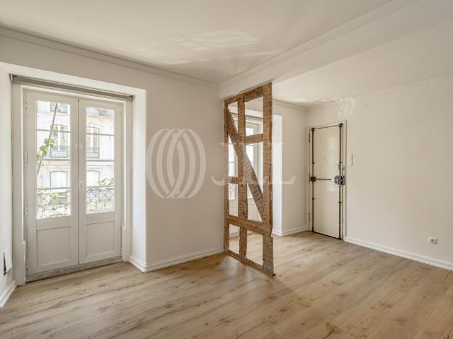 Apartamento T2+1 remodelado, no Príncipe Real, em Lisboa 0m² Santo António
