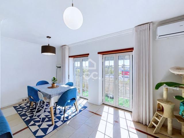 Apartamento T2+2, Gaeiras, Óbidos