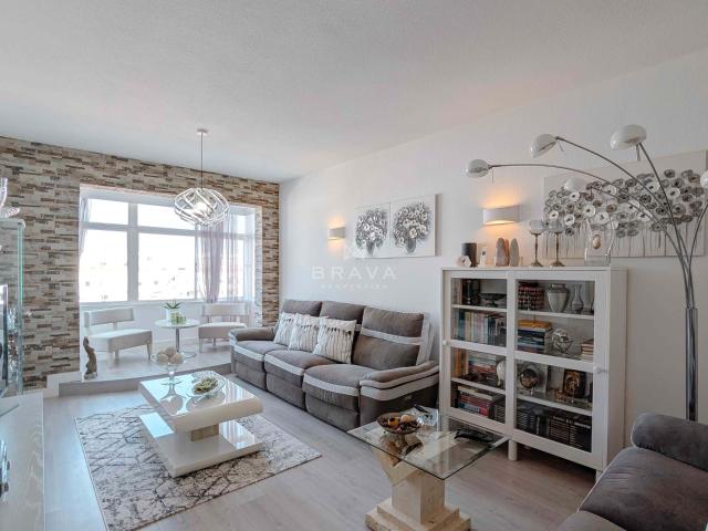 Penthouse 4 quartos, em Albufeira Terraço de 75m2 A 10 minutos a pé da Praia