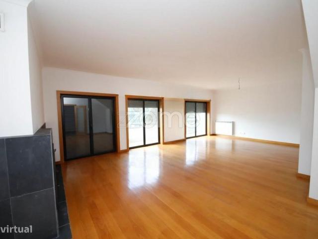 Apartamento T2+3 Duplex Premium Edifcio Villatrium