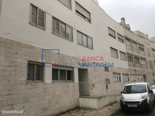 Apartamento T2 128m2 Rio de Mouro