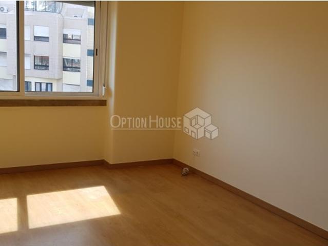Apartamento T2 + 1 a poucos minutos da Av. Liberdade