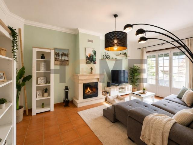 Apartamento T2 | 1.º Andar | Centro da Cidade de Almeirim