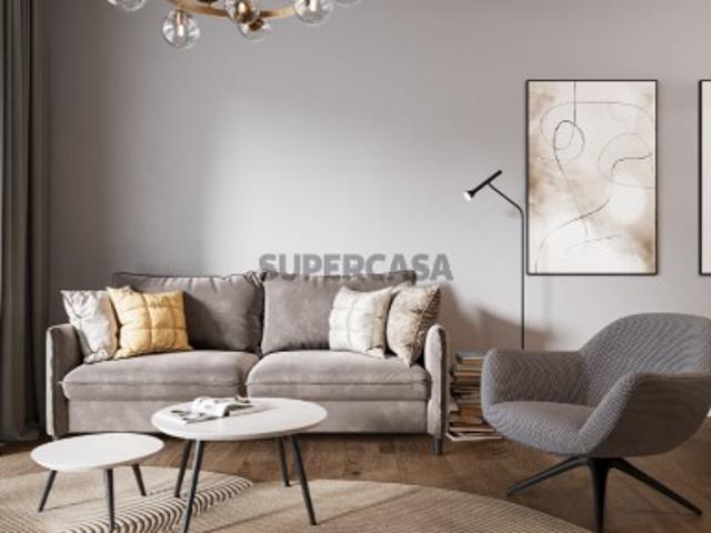 Apartamento T2 +1 com 3 lugares estacionamento em box