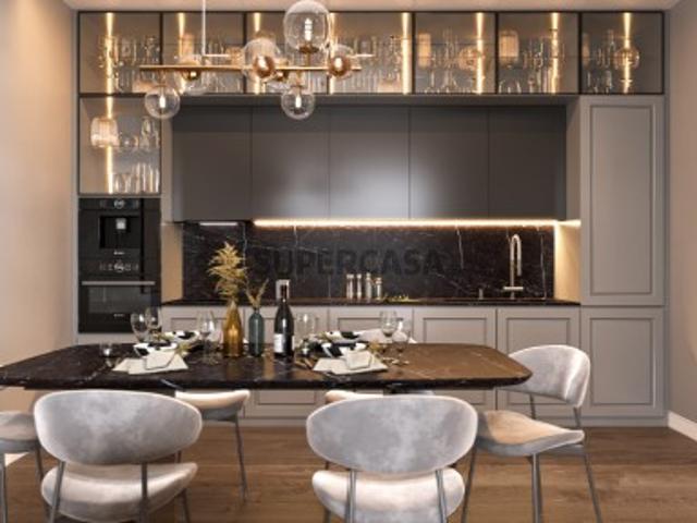 Apartamento T2 +1 com 3 lugares estacionamento em box