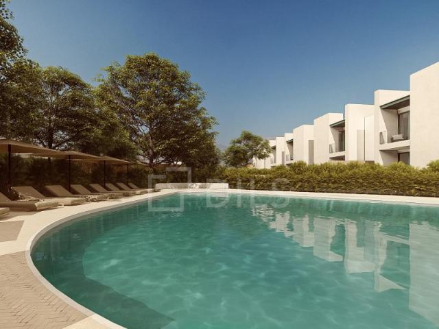 Apartamento T2 + 1, com terraço e jardim, em novo empreendimento, em Porto Covo
