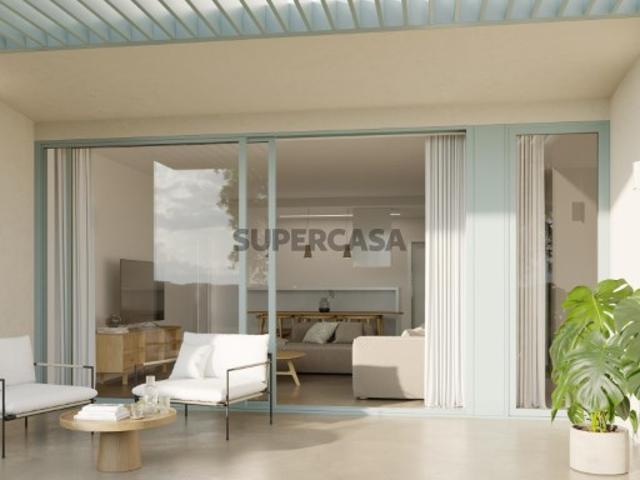 Apartamento T2 + 1, com terraço e jardim, em novo empreendimento, em Porto Covo