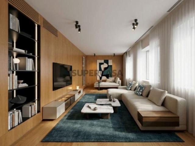 Apartamento T2 + 1 com estacionamento, Saldanha, Lisboa