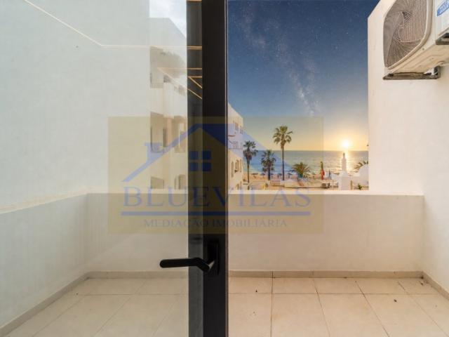 Apartamento T2 1ªlinha Mar Quarteira
