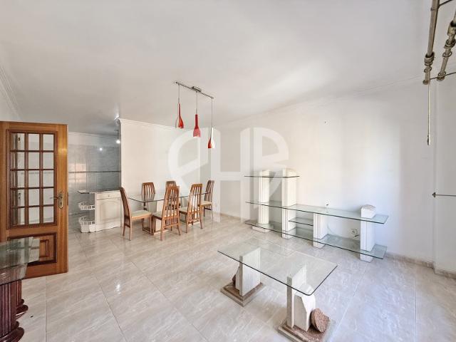 Apartamento T2 / Tapada das Mercês