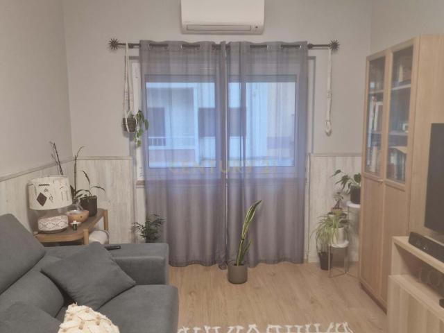 Apartamento T2, Torre da Marinha Seixal
