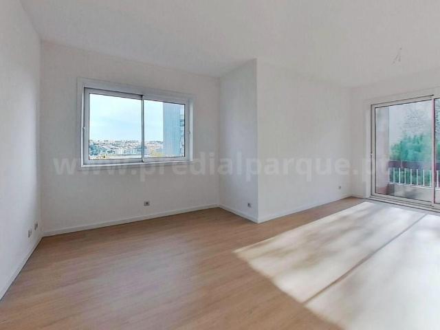 Apartamento T2 totalmente recuperado, Lordelo do Ouro 71m² Lordelo do Ouro e Massarelos