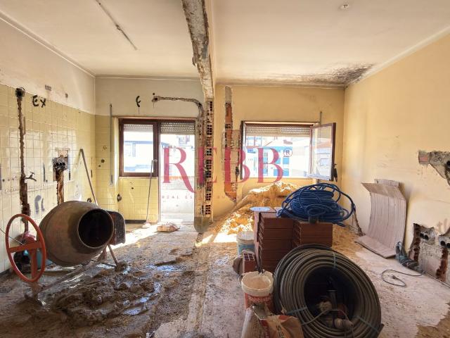 Apartamento T2 Totalmente remodelado