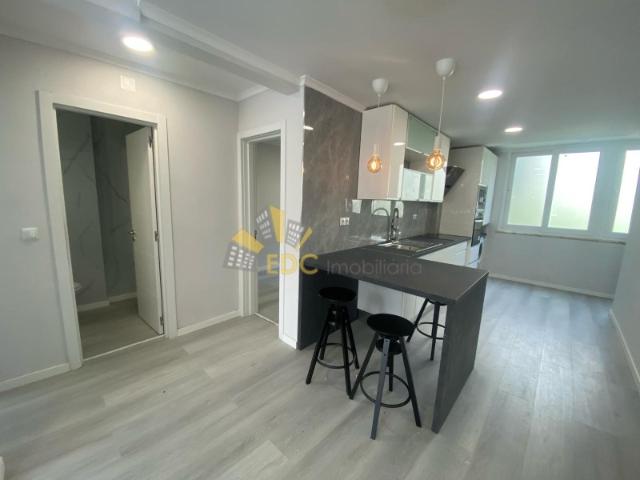 Apartamento T2 Totalmente Remodelado em zona Premium de Benfica | A 9 min a pé do Colombo ! Não perca a oportunidade, marque já a sua visita!