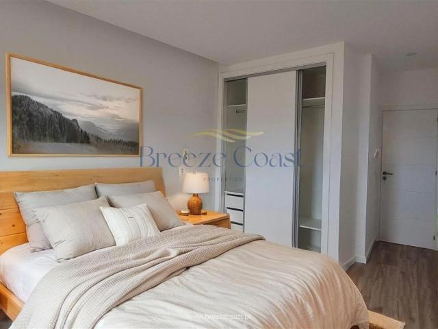 Apartamento T2 Totalmente Renovado com Vista Mar – Nazaré 80m² Nazaré