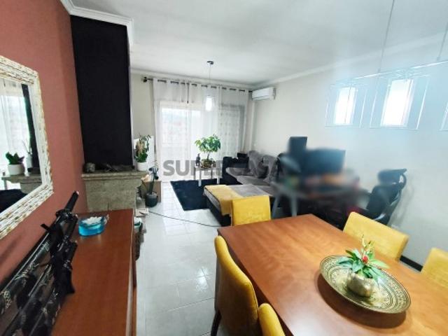 Apartamento T2 + 1 Valongo
