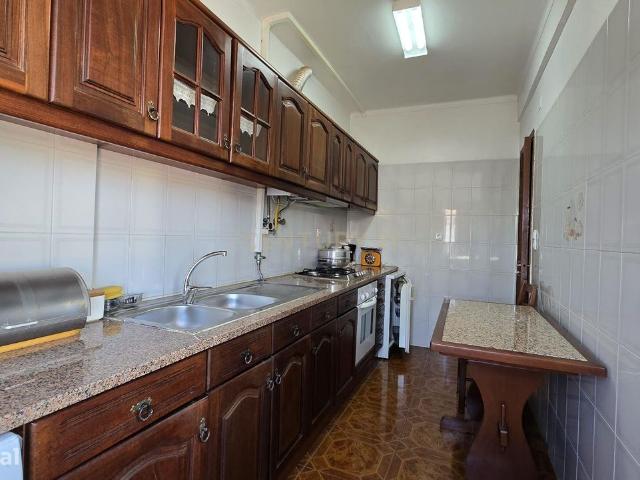 Apartamento T2 venda em Vale Fetal Charneca de Caparica