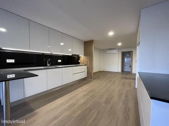 Apartamento T2 Venda em Viseu,Viseu