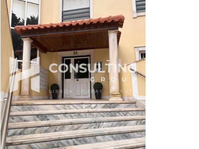 Apartamento T2 Venda em Carcavelos e Parede,Cascais | 26074082882