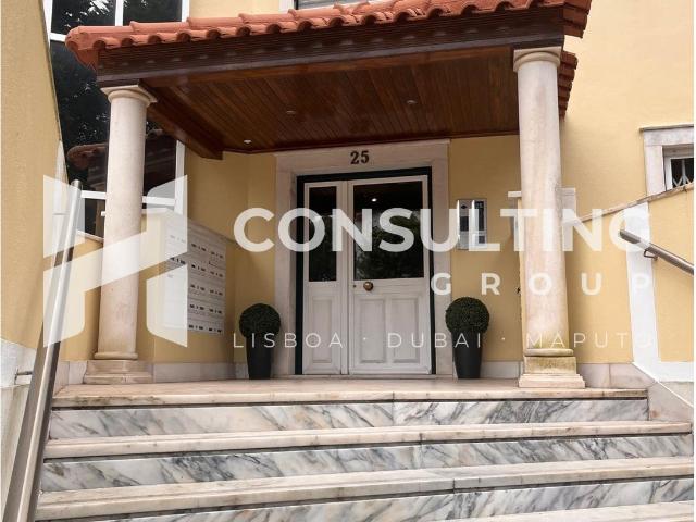 Apartamento T2 Venda em Carcavelos e Parede,Cascais 95m² Carcavelos e Parede