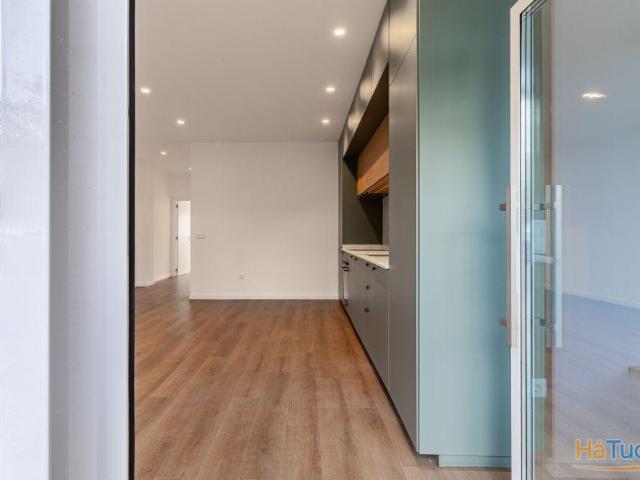 Apartamento T2 Venda em Fermentelos,Águeda | 26064088699