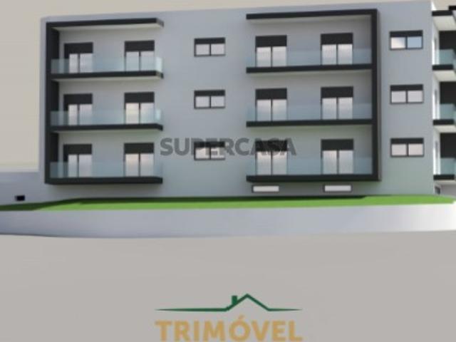 Apartamento T2 Venda em Nogueira do Cravo e Pindelo,Oliveira de Azeméis