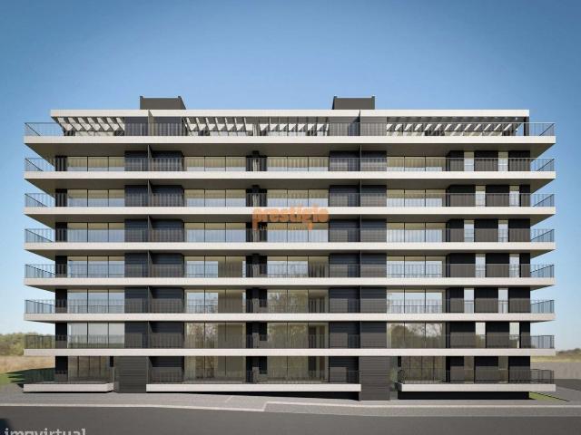Apartamento T2 Venda em Nogueira, Fraio e Lamaes,Braga