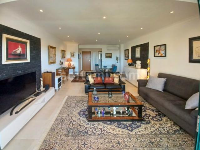 Apartamento T2 Venda em Quarteira,Loulé