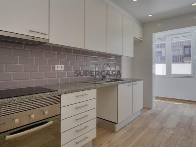 Apartamento T2 Venda em Queluz e Belas,Sintra