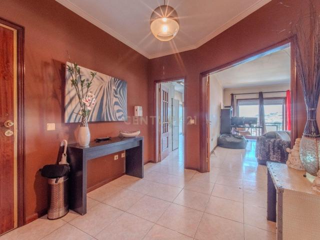 Apartamento T2 Vila Nova Gaia com excelentes áreas