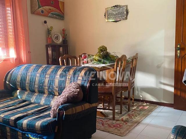 Apartamento T2 virado Poente c/lugar de garagem