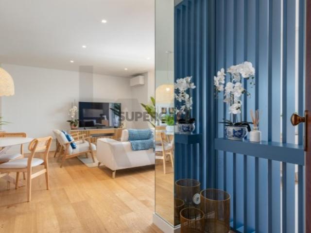 Apartamento T2 · Vista Mar · Cascais
