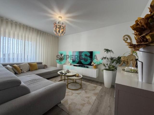 Apartamento T2 à venda no Laranjeiro
