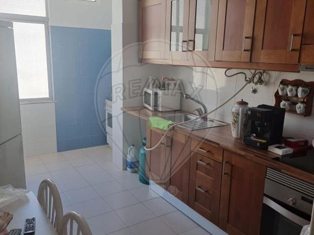 Apartamento T2 à venda em Moita